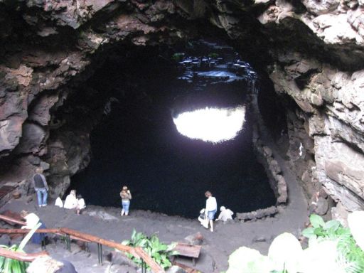 Höhle